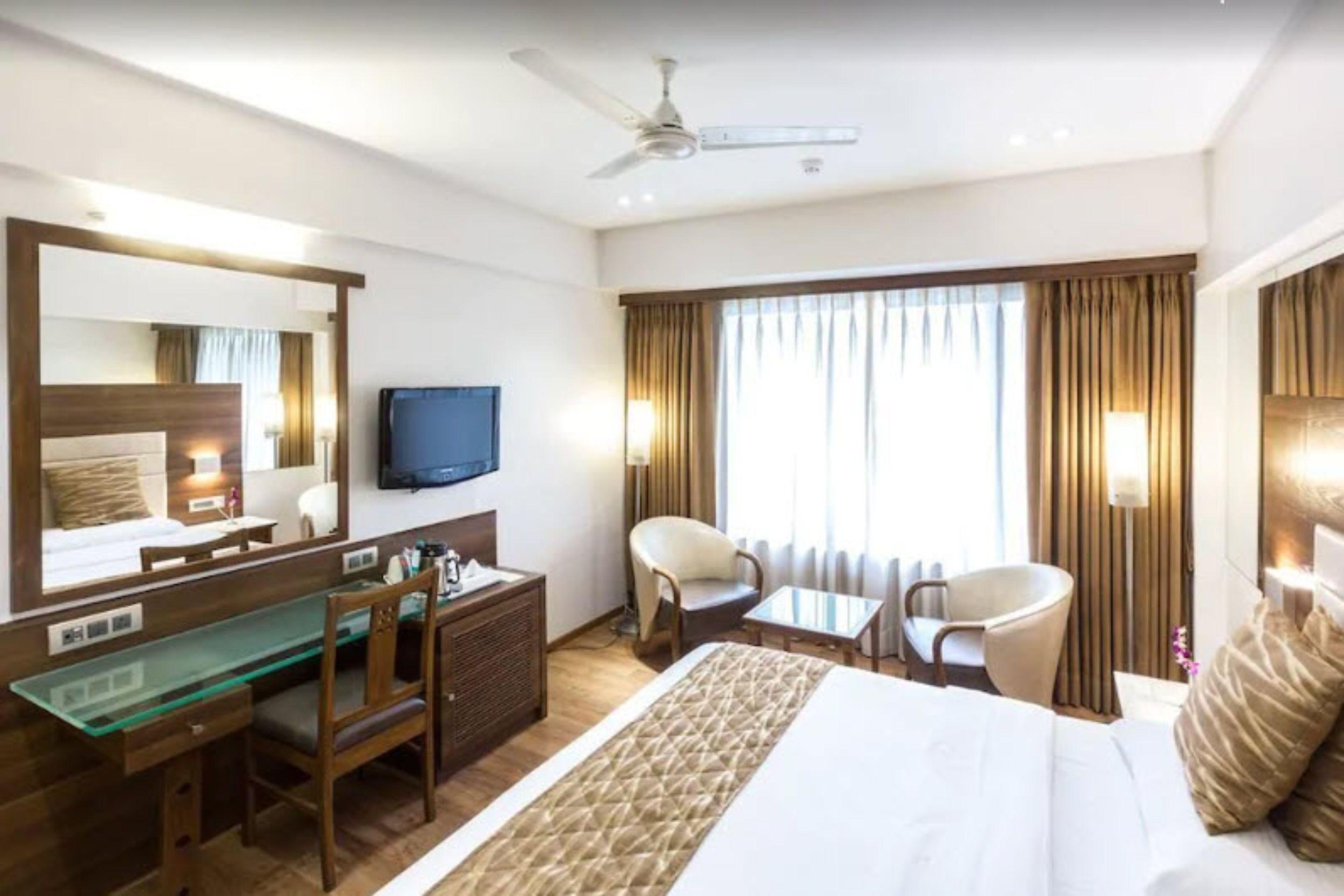 The Royal Orchid Hotel, Chembur — Photos 3